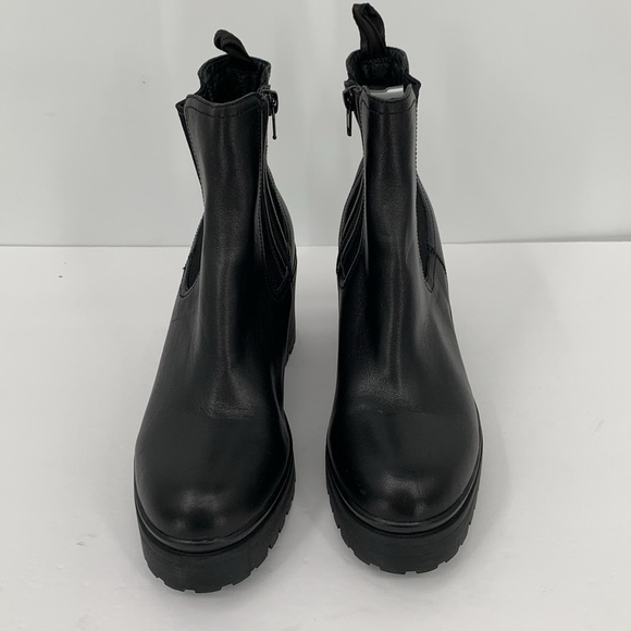 Jeffrey Campbell Escob Cheslea boot black leather lug chunky platform sole 10 - Picture 3 of 6